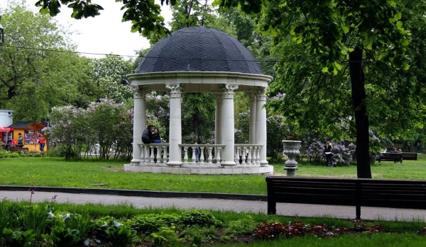 Ротонда тип 4, 8 колонн, диаметр 5000 мм Высота: 3620 мм, прямая, без купола, с тумбой